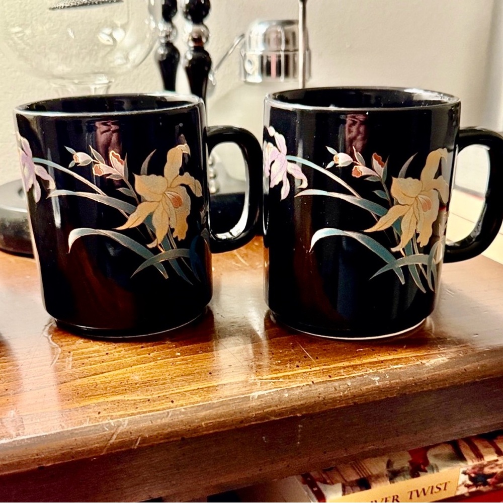 Otagiri Crown Iris Black Ceramic Mugs 1980s